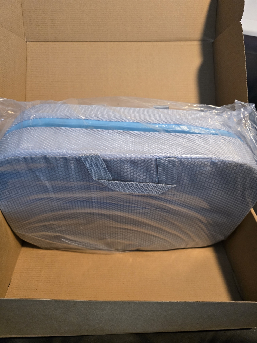 Cooling Gel Seat  Portable w/ Carrying Case